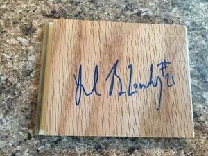Joel Bolomboy Weber State Utah Jazz signierte NBA Basketball Floorboard  - Bild 1 von 1