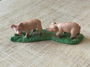 Lechones Bully Land de plástico vintage en miniatura  - Imagen 1 de 7