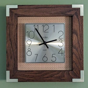 Linden Mid Century Modern Holz Messing Eckig Quarz Wanduhr MCM 50er Jahre - Bild 1 von 4