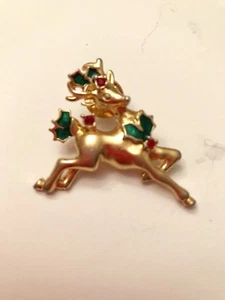 Broche vintage Avon reno de Navidad pin tac de 1 1/2"" esmalte verde firmado - Imagen 1 de 4