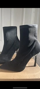 River Island Wide Fit Black Knitted Boots Size 5 BNWT - Picture 1 of 10