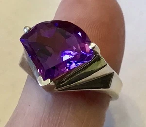 VINTAGE STERLING SILVER PURPLE AMETHYST RHINESTONE RING SIZE 8 - Picture 1 of 3