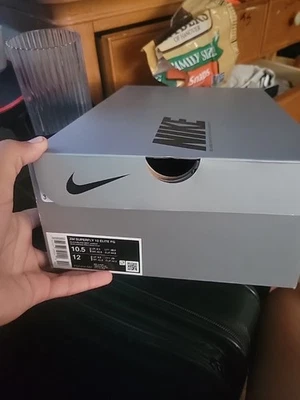 ZM Superfly 10 Elite FG para hombre negro/jungla profunda talla 10,5 Foto 1 de 3