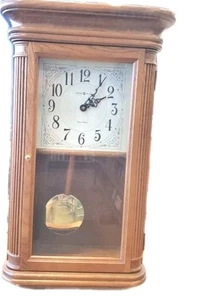Howard Miller 625-281 Rovere Doppio Carillon Orologio da Parete Westminster Regolabile 2 C Batt - Foto 1 di 10
