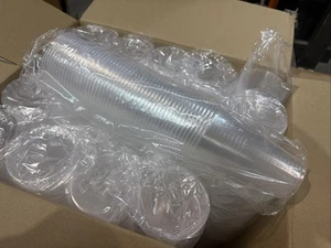 1000 x Plastic Pint Half Pint Glasses - 20oz 568ml Pint To Brim Party Cups New - Picture 1 of 5