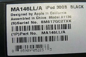 Apple iPod 30GB Black 5th Gen MA146LL/A AS IS A1136 - Picture 1 of 7