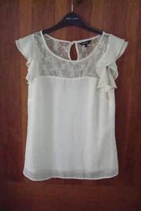 Ladies Ivory Coloured Lace Detail Top - Size 8 - Picture 1 of 8