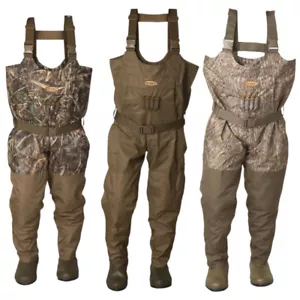 AVERY OUTDOORS BREATHABLE INSULATED WC CHEST WADERS - CAMO DUCK HUNTING WADER - - Picture 1 of 6