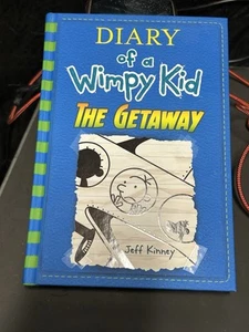 Diary of a Wimpy Kid # 12 The Getaway SIGNED 2 Times EDITION hardcover - Picture 1 of 6