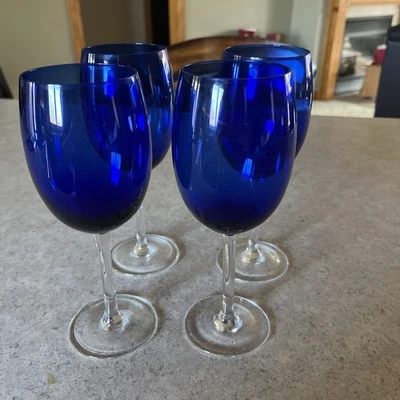 Set 4 Vintage Wine Or Water Goblets, Cobalt Blue With Clear Stems - Image 1 of 4