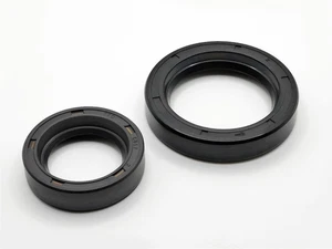 Morris Marina Ital Gearbox Oil Seal Set 1300 1700 1800 - Picture 1 of 3