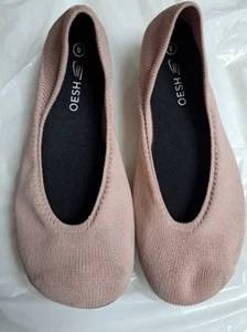 OESH The Dream Dogwood Blossom Knit Flats Women's Size 8 Blush Pink - Picture 1 of 6