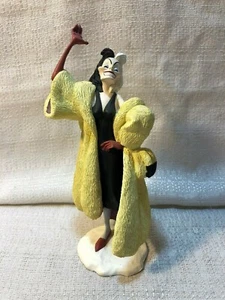 Statuetta Walt Disney Schmid 101 Dalmatians Crudelia De Vil 42183 - Foto 1 di 5