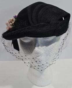 Vintage Black Fabric Mesh Netting Flower Accent Womens Fashion Hat Fascinator - Picture 1 of 6