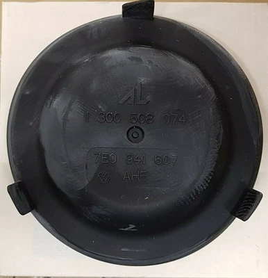 Original VW - 7E0941607 - Scheinwerferabdeckkappe re oder li - Bild 1 von 2