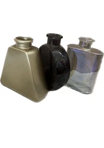 Nuevo Juego de 3 jarrones sellados con forma de poción de Halloween dorados, humo, iridiscentes - Imagen 1 de 3