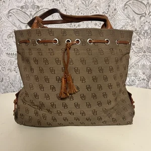 Vintage 90’s Dooney & Bourke Tan Fabric Shoulder Bag Made in USA Y2K 14x11 - Bild 1 von 13