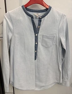 J Crew Womens Chambray Light Wash Cotton Size 8 - Picture 1 of 4
