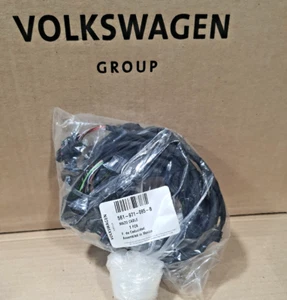 561971095B    BRAND NEW GENUINE  VW  PARKING AID  Harness     PASSAT 2016-2019 - Picture 1 of 3