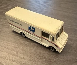 Vintage 1994 USPS Chevrolet Delivery Step Van 1:64 Road Champs 4 1/2" long - Picture 1 of 4