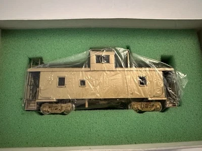 Overland Models HO Union Pacific CA-9 Caboose, Brass - Image 1 of 3
