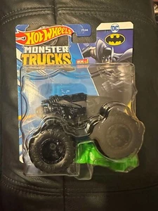 Monster Trucks Batman Release 2024 Hot Wheels - Imagen 1 de 1