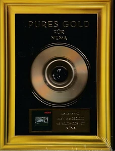 PURES GOLD FÜR NENA CD SAMMEL EDION NEUWARE NEU LEUCHTTURM NUR GETRÄUMT KINO # - Imagen 1 de 3