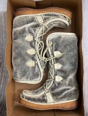 Vintage Maple Leaf Shoe Boots Winter Mukluks Size 6 W/ Box - Made In Canada - Image 1 of 4