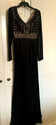 NEW NO TAGS-SUE WONG SHEER FLORAL APPLIQUE/PLEATED BLACK/GOLD EVENING GOWN-6 - Image 1 of 4