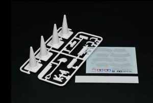 Tamiya 56558 1/14 RC Tractor Truck Accessory Parts Set (Cones and Tools) TROP58 - Picture 1 of 1