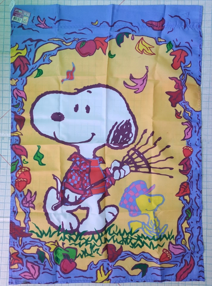 DE COLECCIÓN 2000 CACAHUETES CHARLIE MARRÓN SNOOPY MADERA CASA JARDÍN BANDERA OTOÑO NUEVO CON ETIQUETAS Foto 1 de 4