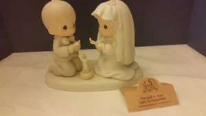 Precious Moments The Lord Is Your Lilght To Happiness 520837 - Photo 1 sur 2