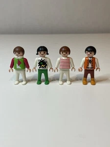 LOTTO di 5 figurine Geobra Playmobil vintage mix di persone - 1980-1990 Mini - Foto 1 di 21