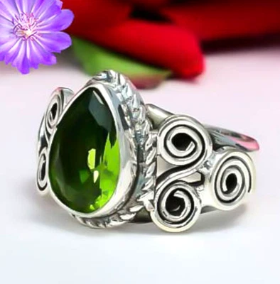 Traditional Peridot Gemstone 925 Sterling Silver Handmade Jewelry Ring All Size - Image 1 of 4