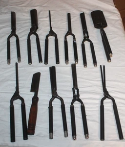 Lot 11 Vintage kizure & unbranded Hot Stove Iron Hair Curlers - Picture 1 of 5