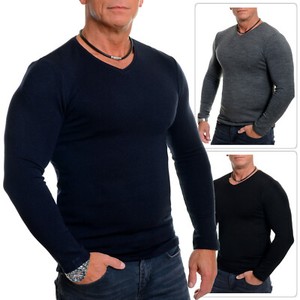 Mens Slim Fit Jumper in Men's Jumpers 
