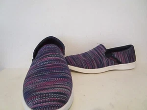 Skechers On-The-Go Dreamy Womens Lightweight Slip On Stretch Fit Navy/Multi 7.5 - Picture 1 of 5