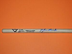 CHAD SMITH RED HOT CHILLI PEPPERS,CHICKENFOOT DRUMMER SIGNED DRUMSTICK BAS