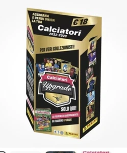 CALCIATORI PANINI 2022 2023 SET DI AGGIORNAMENTO CALCIATORI UPGRADE 100 FIGURINE - Foto 1 di 1