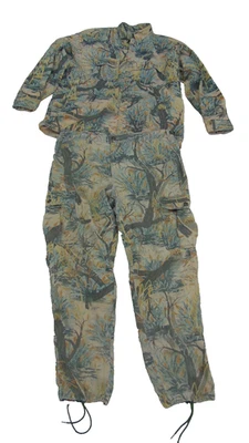 Vintage Everywear West Camo hunting suit,  XL-XXL, very good, free U.S. shipping - Image 1 of 4