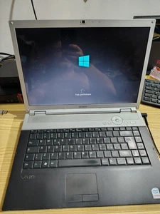 PC Computer Portatile Notebook Sony VAIO core duo duo funzionante  - Foto 1 di 1