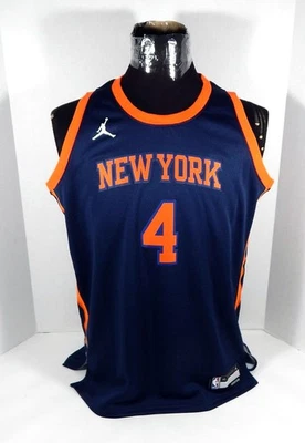 Youth 2022-23 New York Knicks Derrick Rose #4 Navy Swingman Basketball Jersey XL - Image 1 of 4