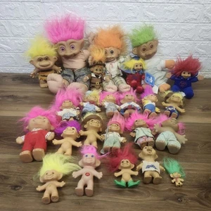 trolls dolls VTG lot Of 24 And Some Clothes Trolls Are Different Sizes  Russ - Bild 1 von 16