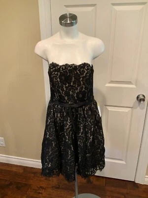 Mini Vestido Robert Rodriguez Negro y Desnudo Floral Encaje Sin Tirantes, Talla 6 ¡NUEVO CON ETIQUETAS! Foto 1 de 4