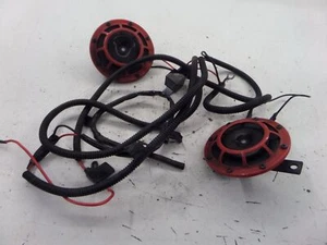 Subaru Impreza WRX Horns Red VA 15-20 OEM 12V 300Hz 005631 - Picture 1 of 9