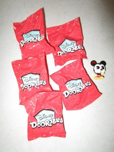 Disney Doorables Mystery lotto di 6 spedizione gratuita - Foto 1 di 3