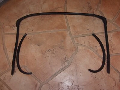 2006-2015 MAZDA MX-5 MIATA WINDSHIELD FRAME TO TOP SEAL/GASKET Foto 1 de 3