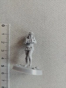 SHOPKEEPER MERCHANT  MINIATURE /SOLOMON KANE RPG/G58 - Imagen 1 de 1