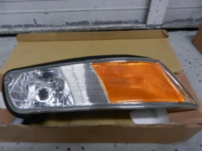 For 98-02 Mercury Grand Marquis Right Passenge Side Park Signal Side Marker Lamp - Image 1 of 4