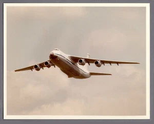 AEROFLOT ANTONOV AN-124 CCCP-82002 LARGE ORIGINAL VINTAGE PHOTO CRASHED CARGO 3 - Picture 1 of 2